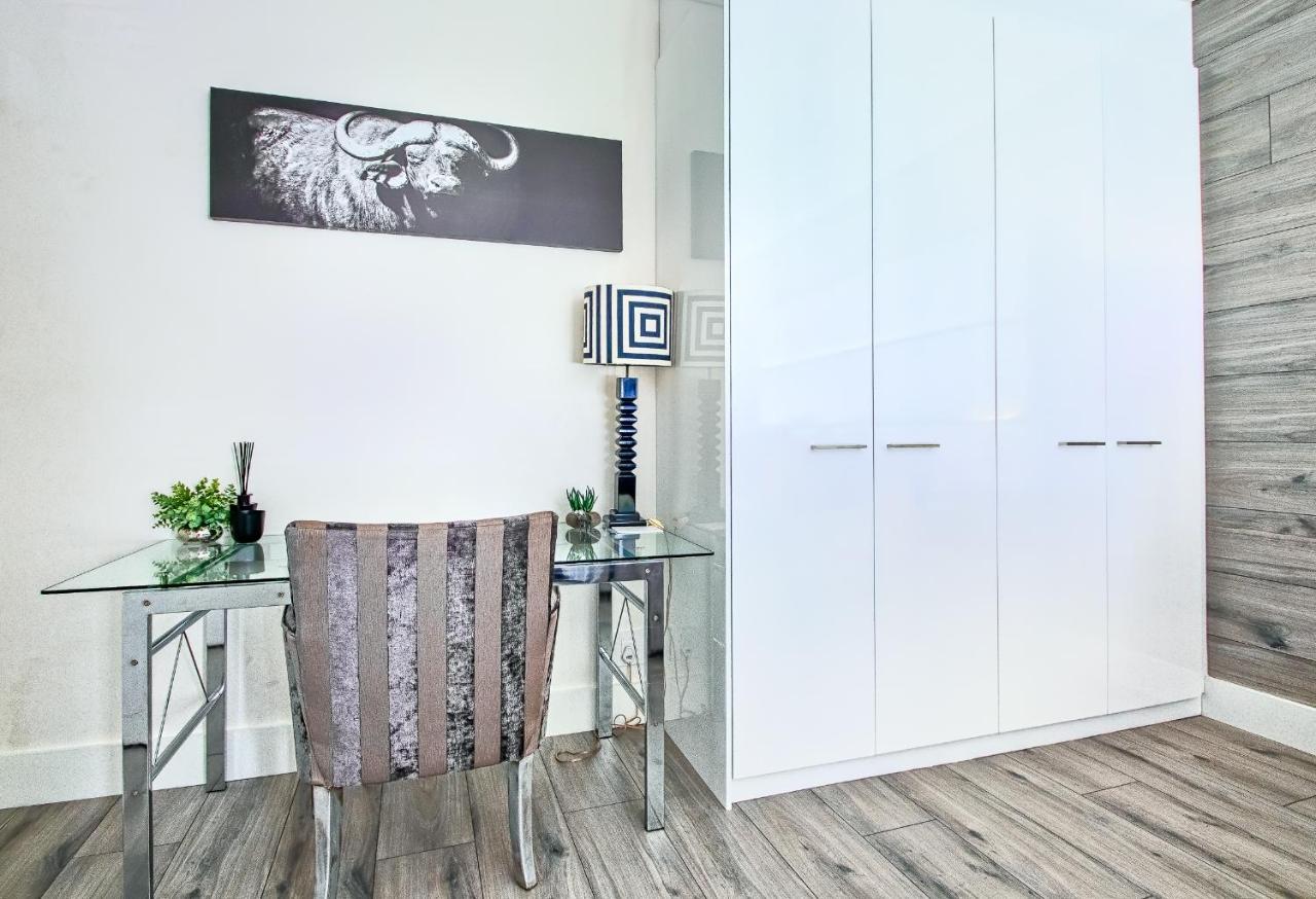 Badgemore Villa Guesthouse Fokváros Kültér fotó